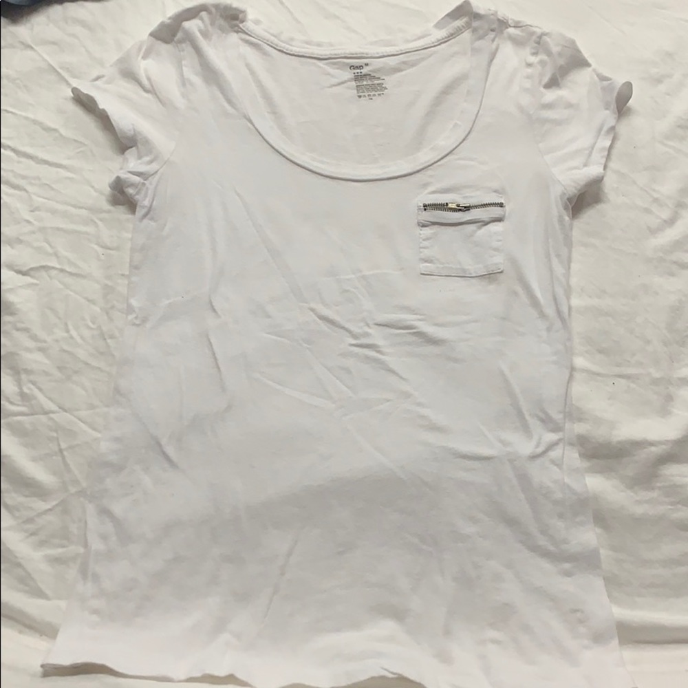 Gap white shirt.